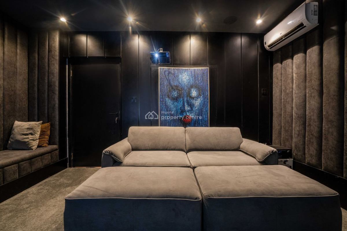 Luxury 3 Bedrooms Apartment, Lekki Phase 1, Lekki, Lagos, Flat / Apartment Short Let