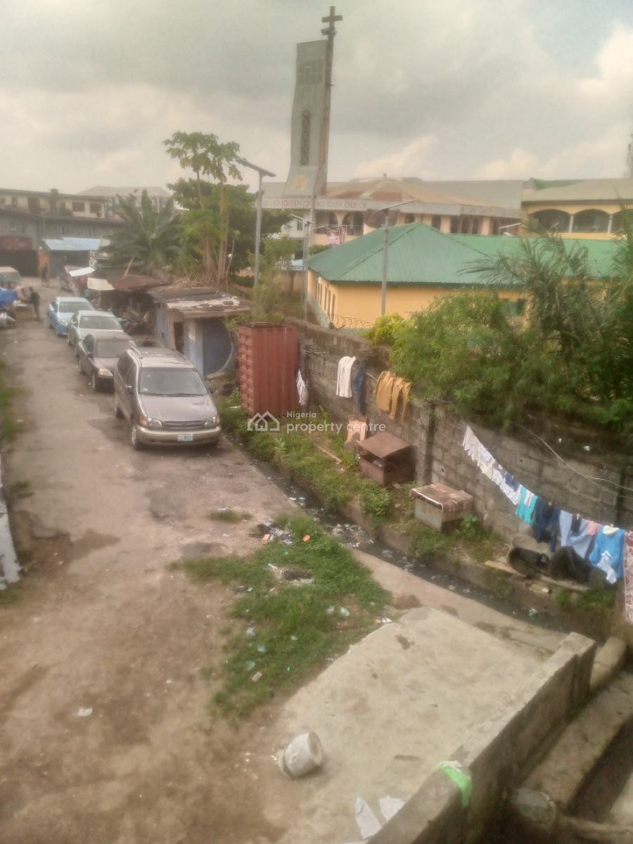 387.821sqm of Land with Old Structure, Lisabi Close, Off Fagbile, Off Modele, Yaba, Lagos, House for Sale