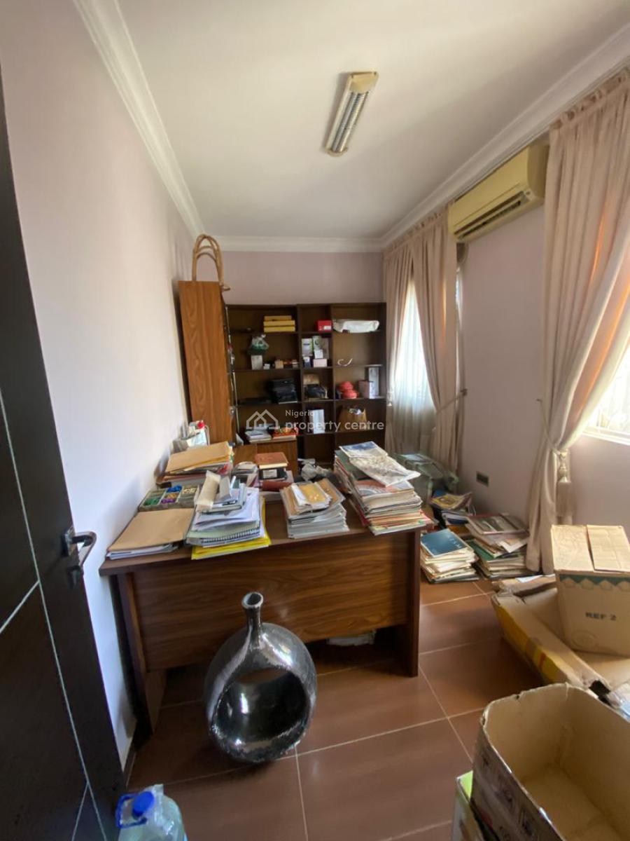 Spacious 3 Bedroom with Study and Bq, Zone D First Gate ., Apo, Abuja, Terraced Duplex for Rent