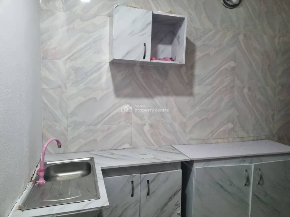 Fully Furnished and Serviced Mini Flat Apartment, Off Admiralty Way, Lekki Phase 1, Lekki, Lagos, Mini Flat (room and Parlour) for Rent