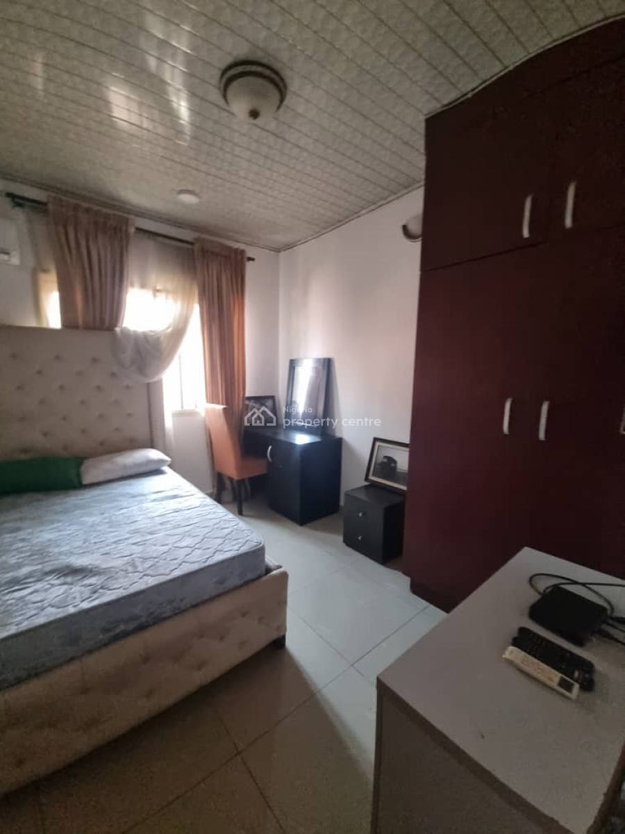 Fully Furnished and Serviced Mini Flat Apartment, Off Admiralty Way, Lekki Phase 1, Lekki, Lagos, Mini Flat (room and Parlour) for Rent