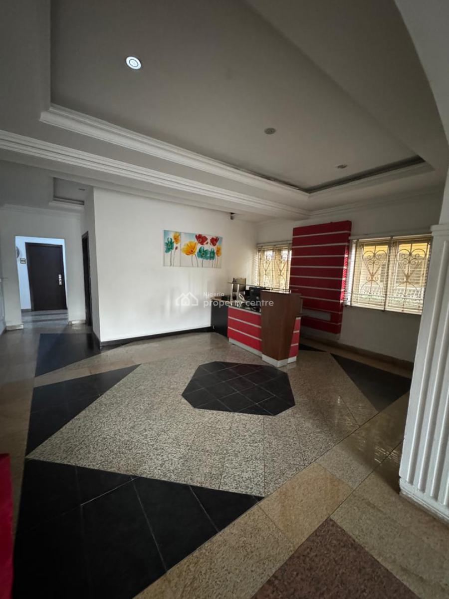 Property on 1300 Square Feet, Ikoyi, Lagos, House for Sale