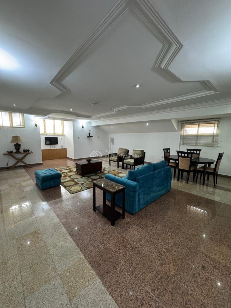 Property on 1300 Square Feet, Ikoyi, Lagos, House for Sale