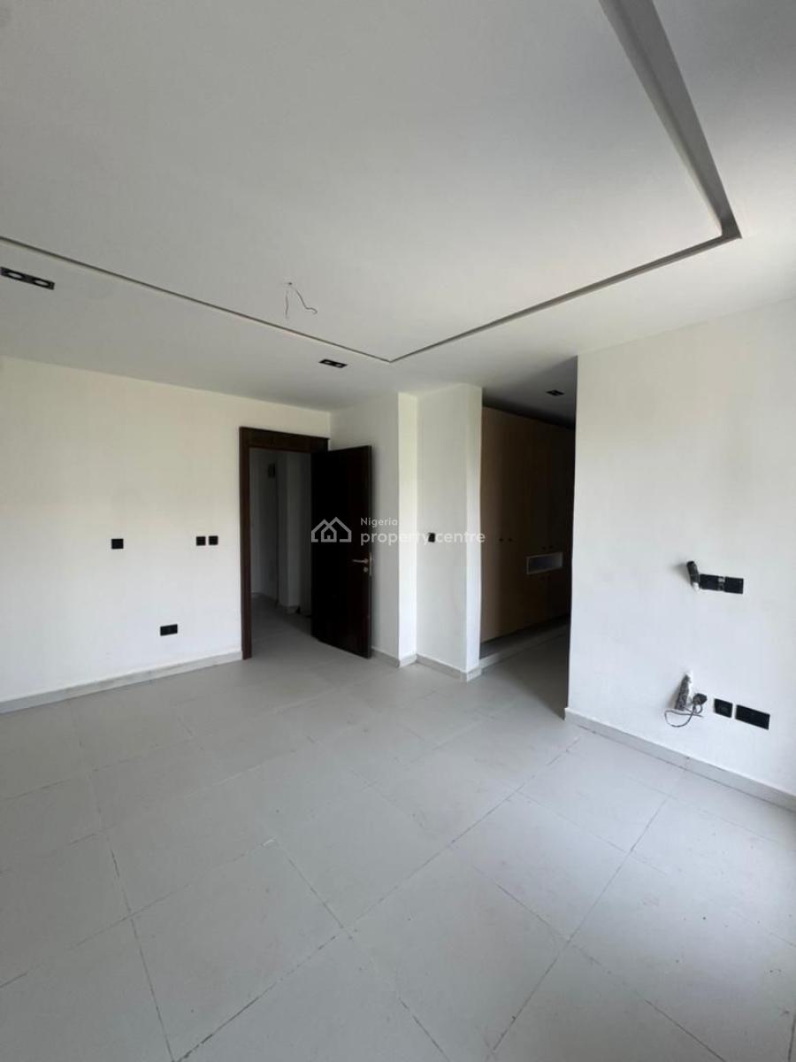 Spacious 4bedroom Terrace Duplex with Bq, Freedom Way, Lekki Phase 1, Lekki, Lagos, Flat / Apartment for Rent