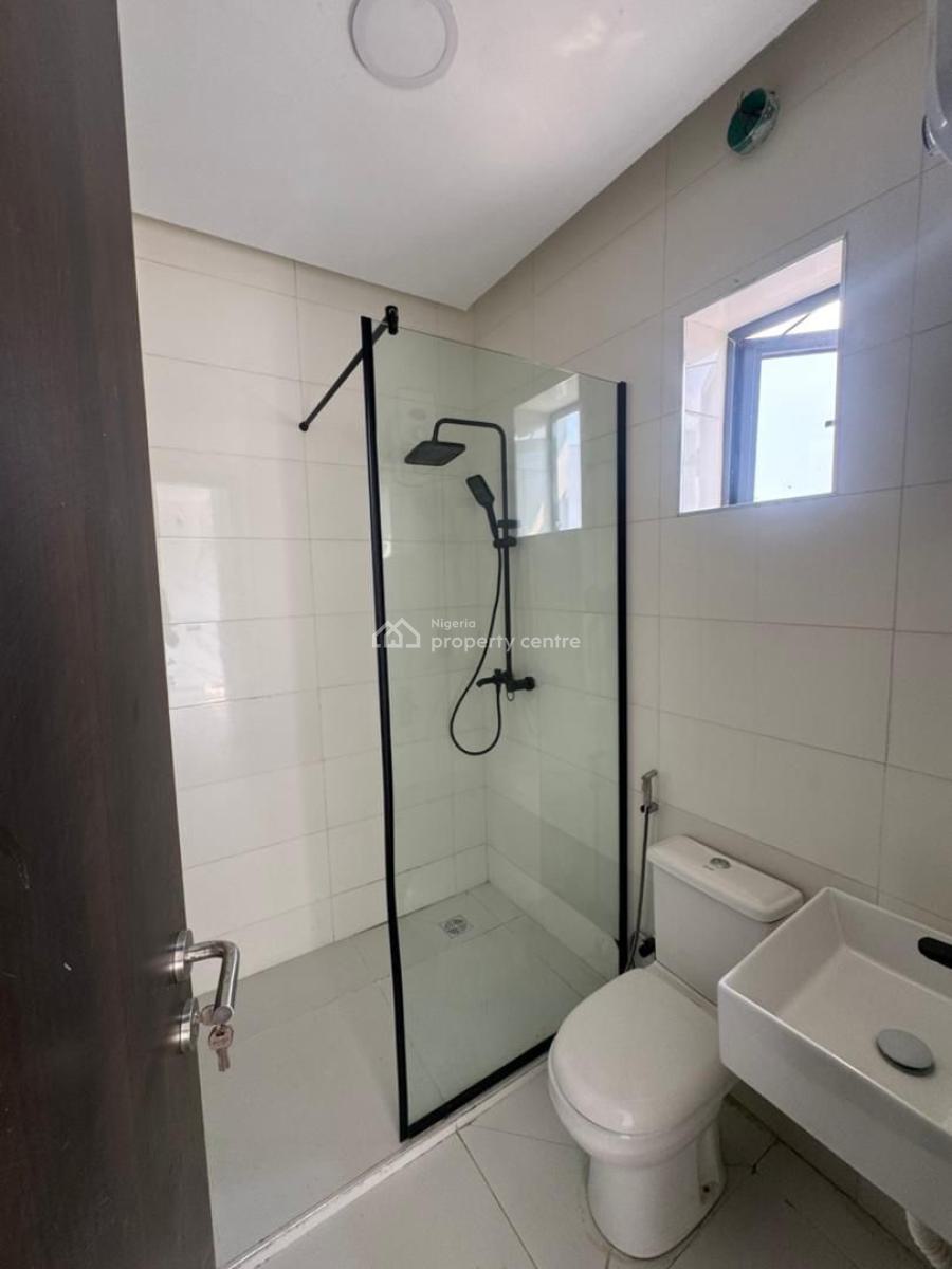 Spacious 4bedroom Terrace Duplex with Bq, Freedom Way, Lekki Phase 1, Lekki, Lagos, Flat / Apartment for Rent