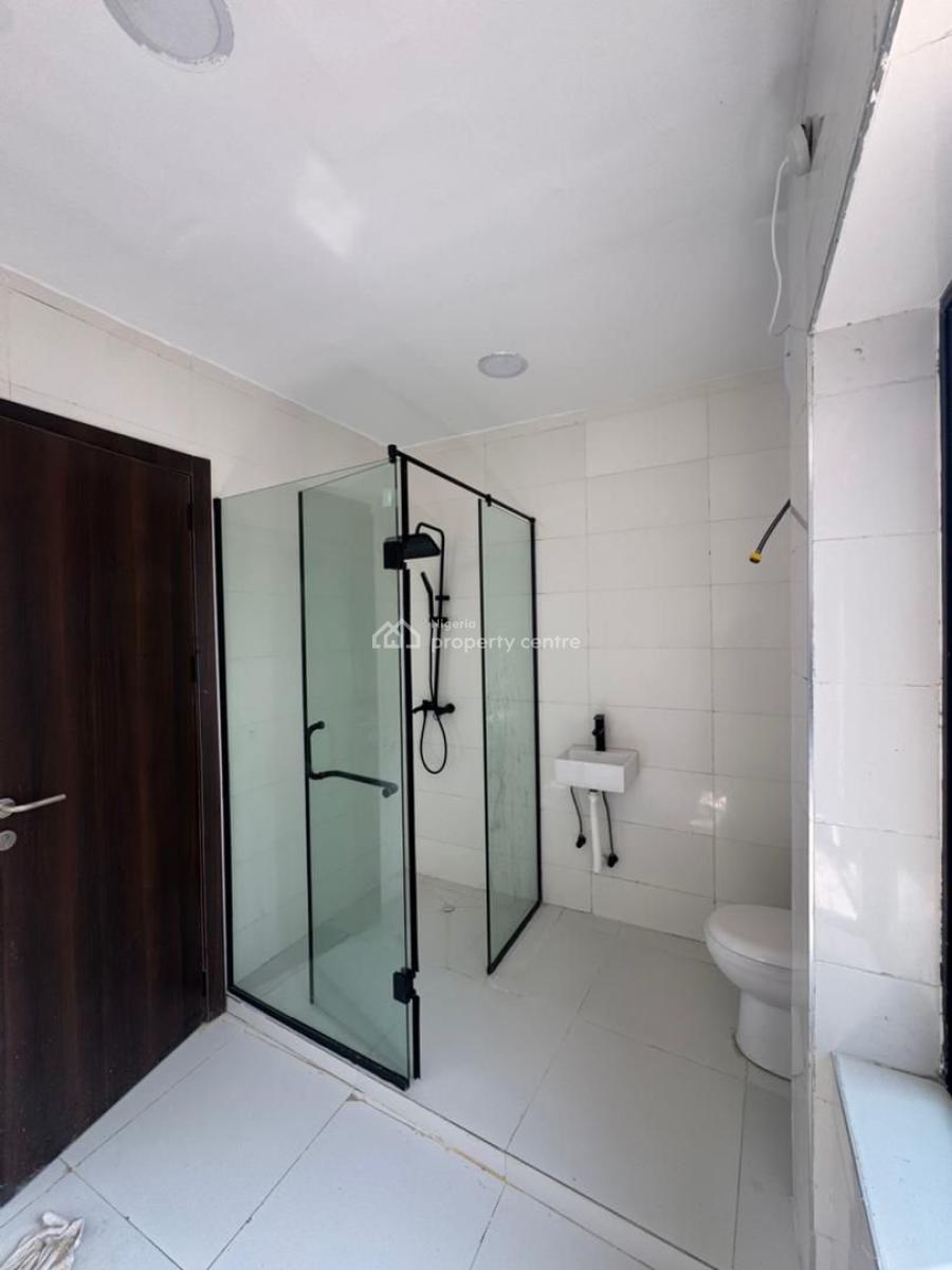 Spacious 4bedroom Terrace Duplex with Bq, Freedom Way, Lekki Phase 1, Lekki, Lagos, Flat / Apartment for Rent