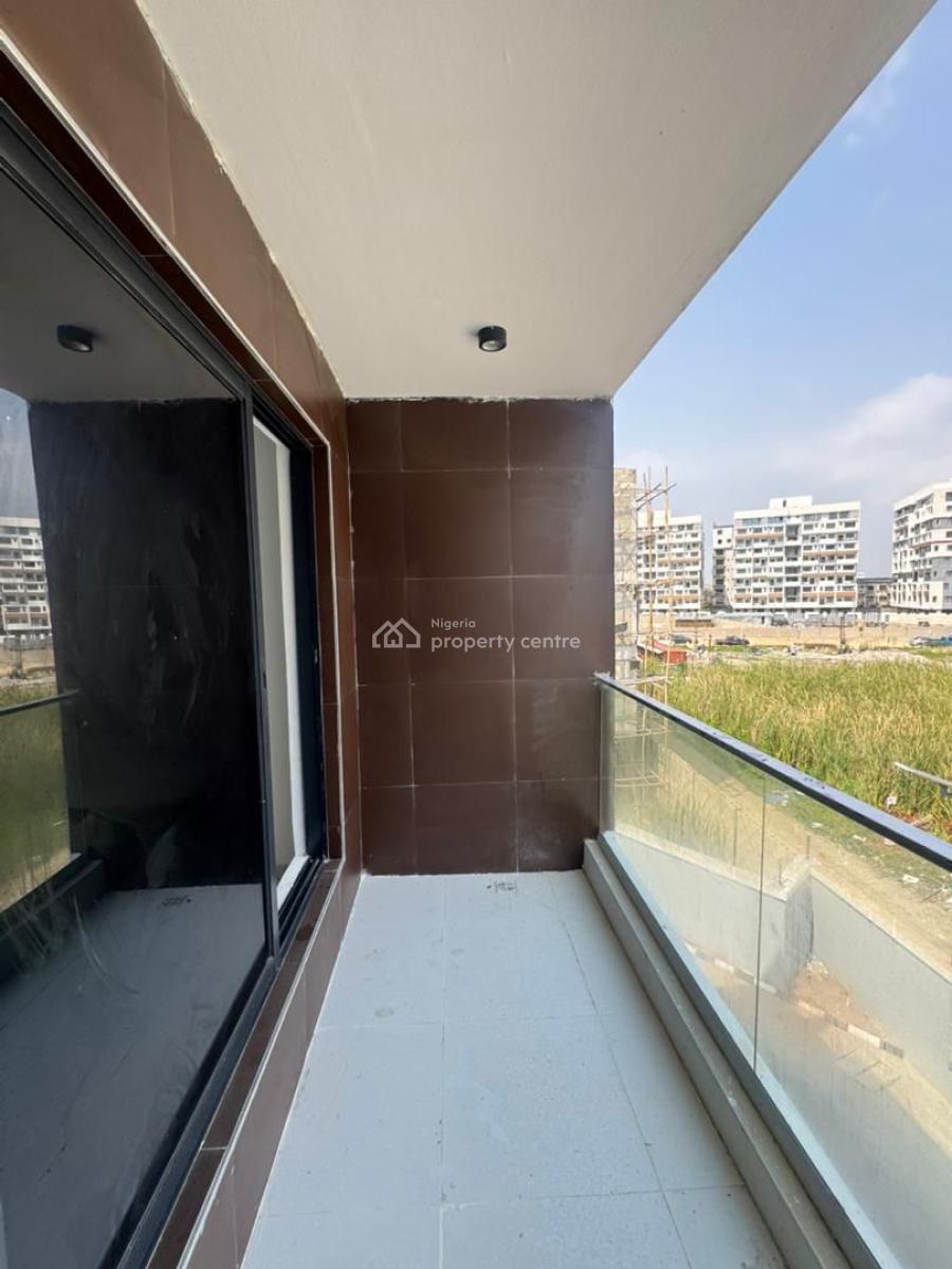 Spacious 4bedroom Terrace Duplex with Bq, Freedom Way, Lekki Phase 1, Lekki, Lagos, Flat / Apartment for Rent