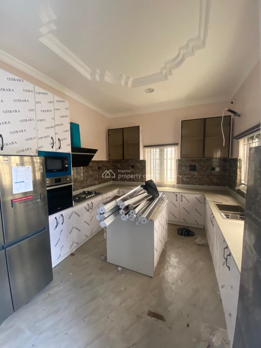 Spacious and Comfortable in Serene Surroundings, Peninsula Garden Estate, Olokonla, Ajah, Lagos, Detached Duplex for Rent