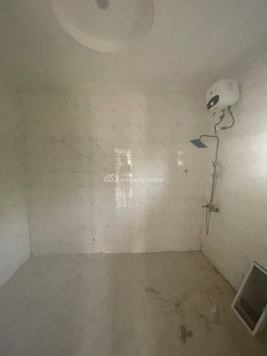 Newly Spacious 3 Bedroom with 24hrs Light, Pepperoni, General Paint, Alasia, Ajah, Lagos, Flat / Apartment for Rent