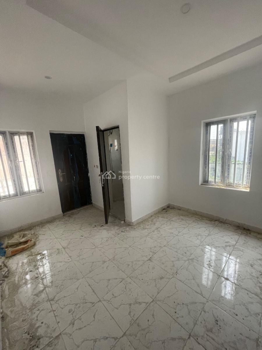 Newly Spacious 3 Bedroom with 24hrs Light, Pepperoni, General Paint, Alasia, Ajah, Lagos, Flat / Apartment for Rent