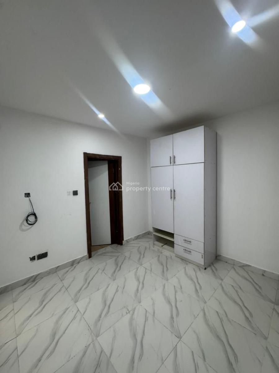 Fully Serviced 3 Bedroom Apartment, Osapa, Lekki, Lagos, Flat / Apartment for Rent
