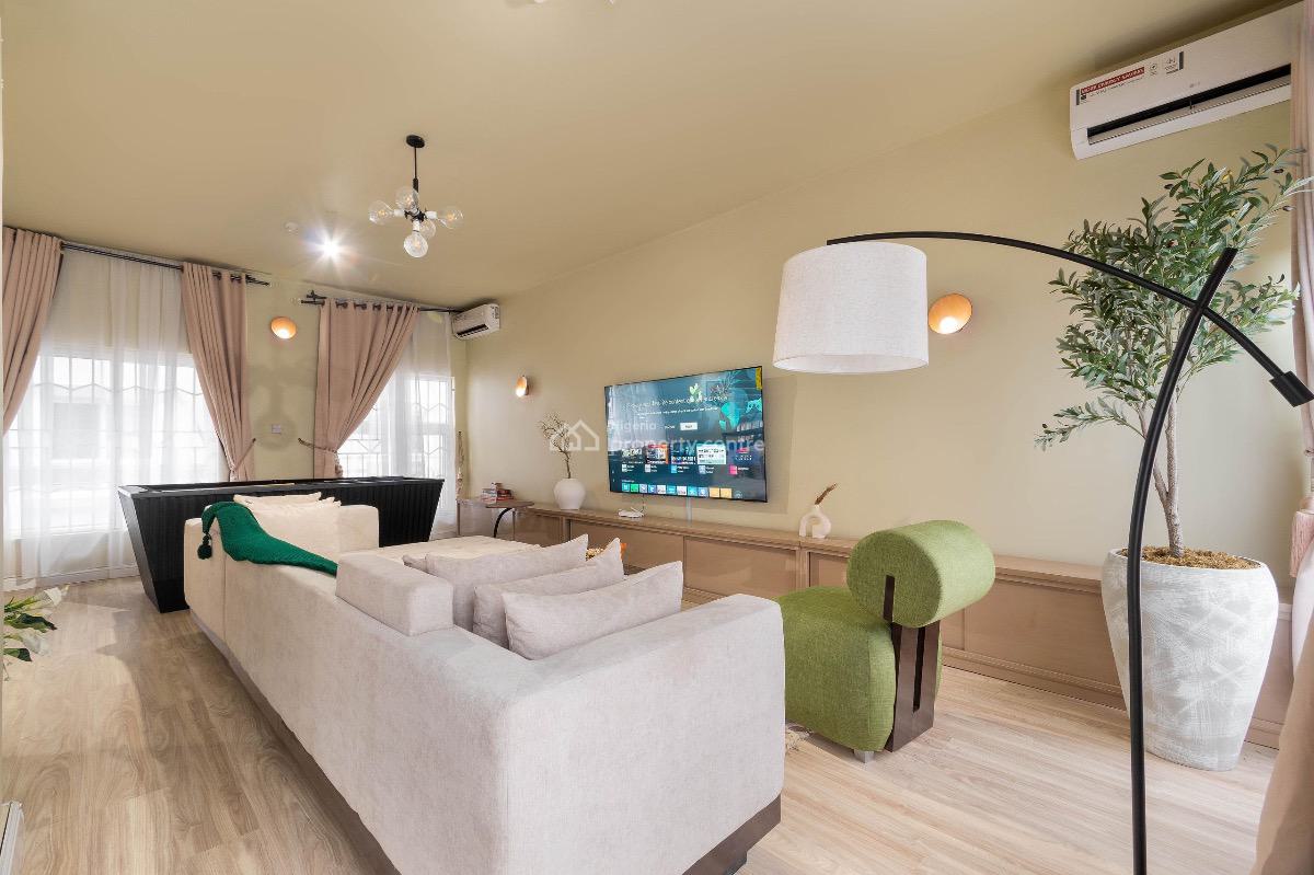 Luxury 4 Bedroom  Luxurious Apartment for Your Home Away From Home Exp, Lekki Phase 1, Lekki, Lagos, Flat / Apartment Short Let