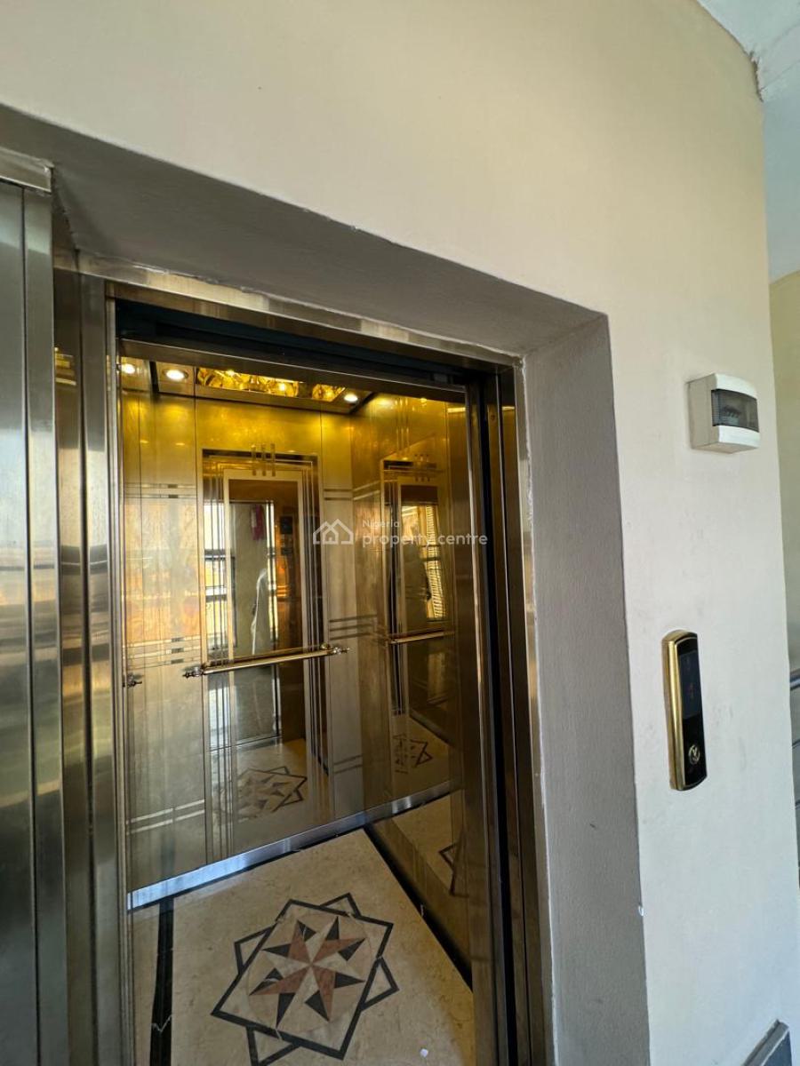 Luxury 3 Bedroom Penthouse, Central Lekki Proper, Lekki Phase 1, Lekki, Lagos, Flat / Apartment for Rent
