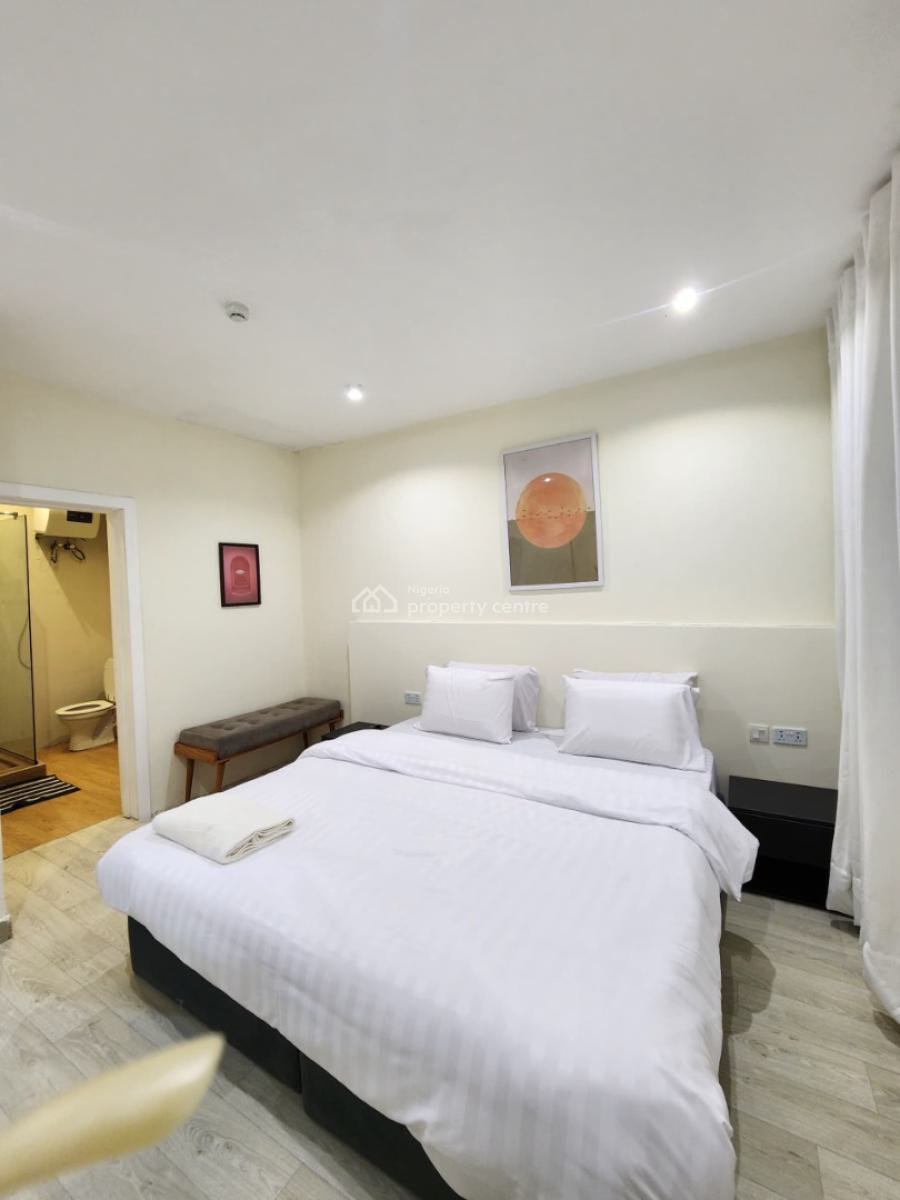 Luxury 2 Bedroom Apartment, Lekki Phase 1, Lekki, Lagos, Flat / Apartment Short Let