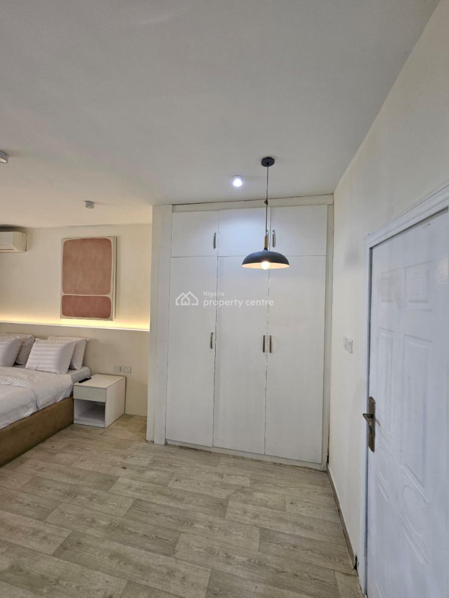 Luxury 2  Bedroom Apartment, Lekki Phase 1, Lekki, Lagos, Flat / Apartment Short Let