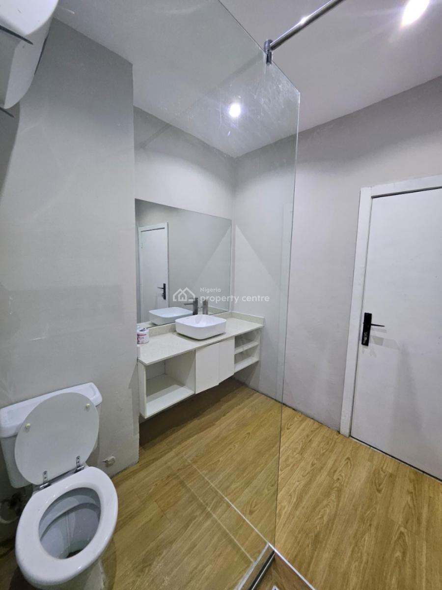 Luxury 2  Bedroom Apartment, Lekki Phase 1, Lekki, Lagos, Flat / Apartment Short Let