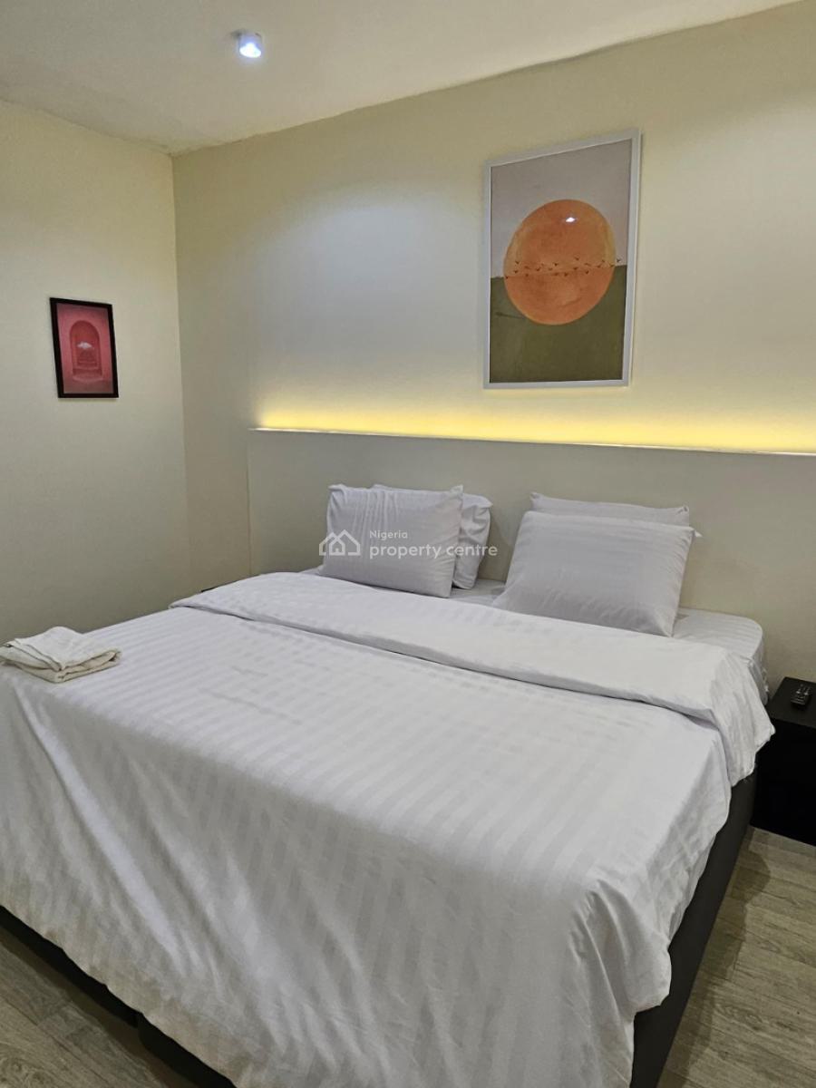 Luxury 2  Bedroom Apartment, Lekki Phase 1, Lekki, Lagos, Flat / Apartment Short Let