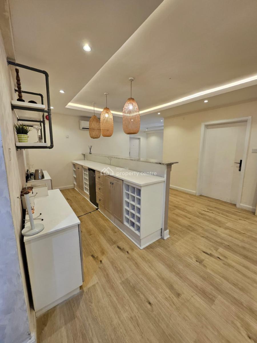 Luxury 2  Bedroom Apartment, Lekki Phase 1, Lekki, Lagos, Flat / Apartment Short Let