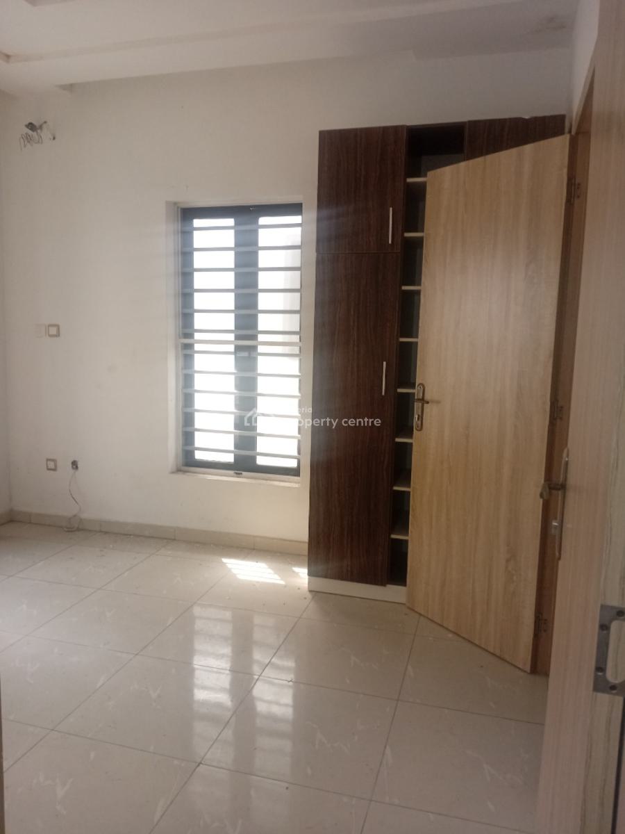 Dazzling 4-bedroom Duplex, Orchid Road, Lekki, Lagos, Semi-detached Duplex for Rent