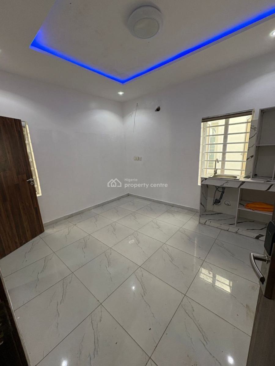 Beautiful 1bedroom Apartment with Kitchen, Osapa, Lekki, Lagos, Mini Flat (room and Parlour) for Rent