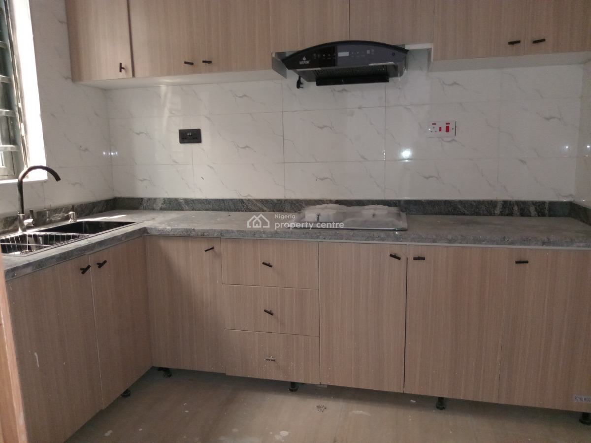 Luxury Newly Built Room and Parlour Upstairs with 2 Toilets, Majek Sangotedo, Ajah, Lagos, Mini Flat (room and Parlour) for Rent