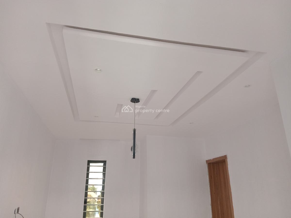 Luxury Newly Built Room and Parlour Upstairs with 2 Toilets, Majek Sangotedo, Ajah, Lagos, Mini Flat (room and Parlour) for Rent