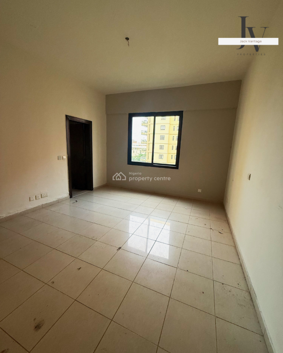 Premium 3-bed Waterfront Apartment + Bq --- Banana Island, Banana Island, Ikoyi, Lagos, Flat / Apartment for Rent