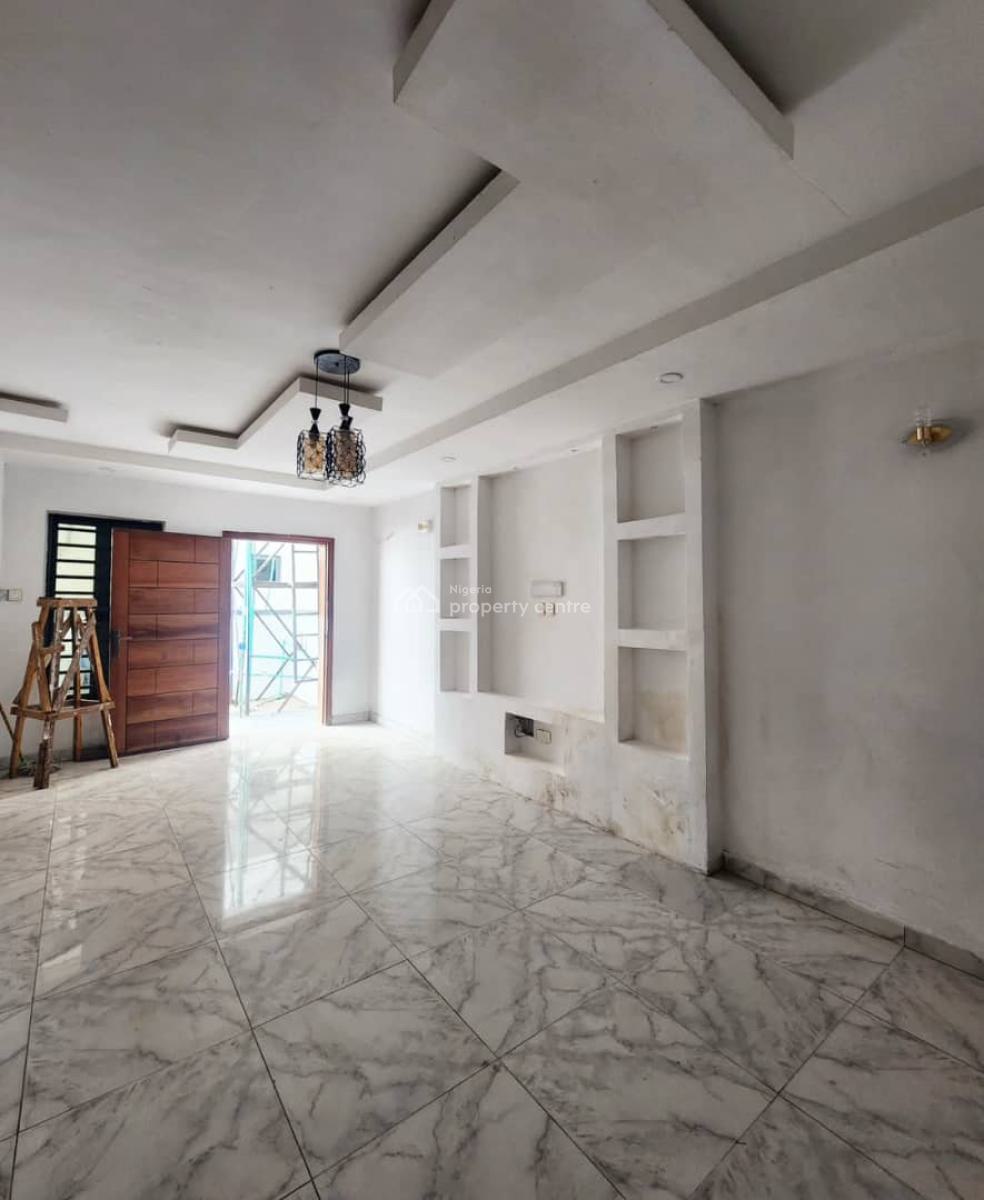 Newly Built 2bedroom Apt Fitted Kitchen Large Living Room, Ologolo, Lekki, Lagos, Flat / Apartment for Rent