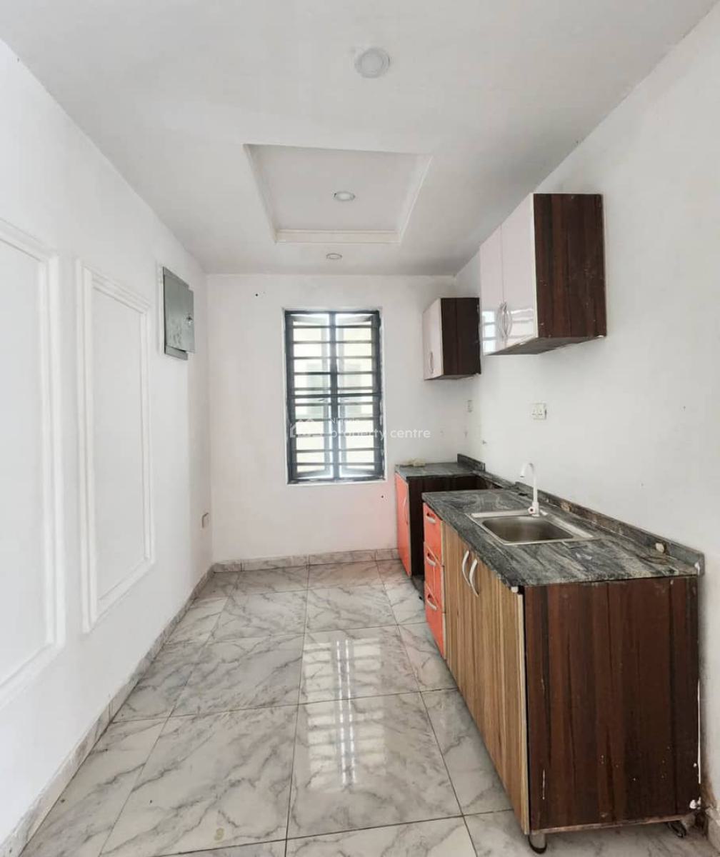 Newly Built 2bedroom Apt Fitted Kitchen Large Living Room, Ologolo, Lekki, Lagos, Flat / Apartment for Rent