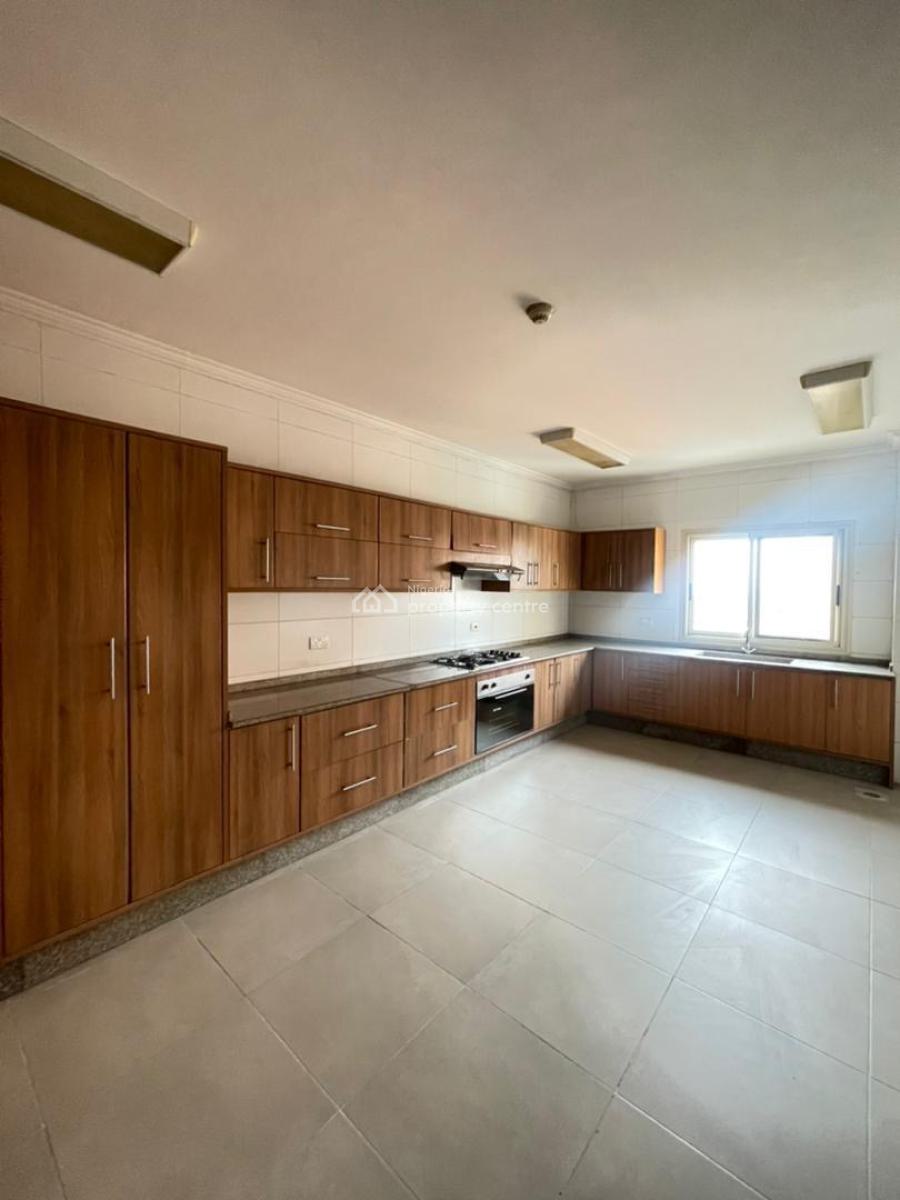 a Luxury Penthouse with 4 Bedrooms and a Study Room with, Banana Island, Banana Island, Ikoyi, Lagos, Flat / Apartment for Sale