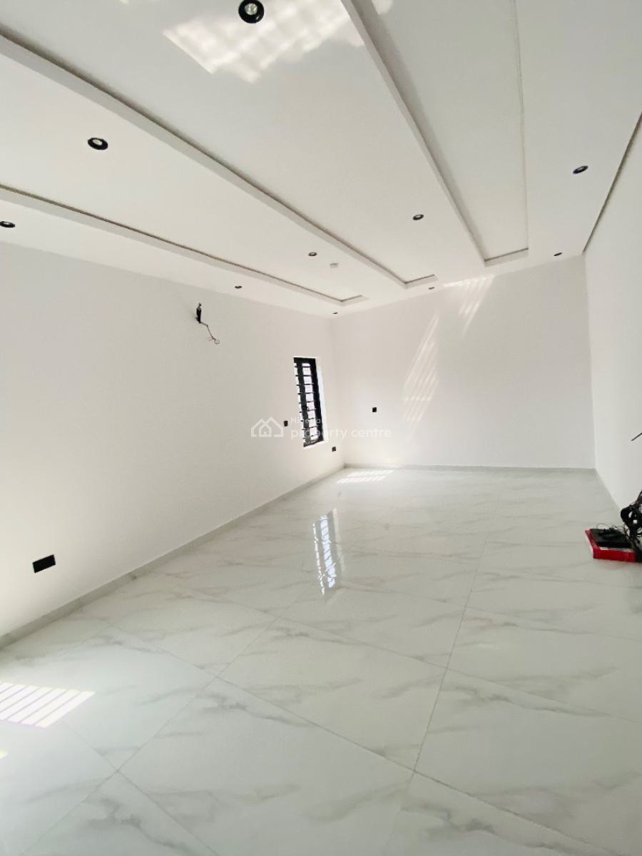 Beautiful 5-bedroom Detached Home with Pool, Ikota, Lekki, Lagos, Detached Duplex for Sale