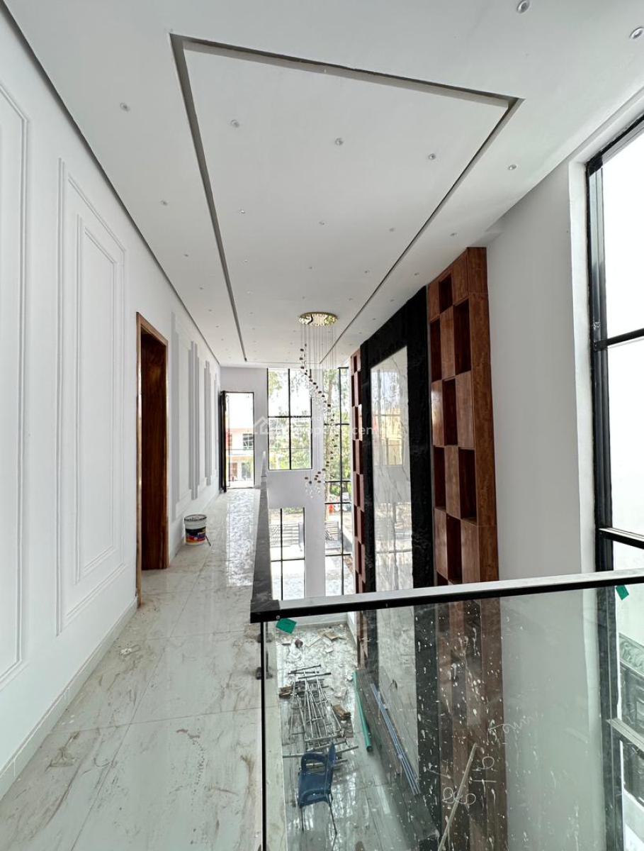 Exquisite Luxury Spacious 5 Bedroom Fully Detached Duplex with Bq, Lekki County, Lekki, Lagos, Detached Duplex for Sale