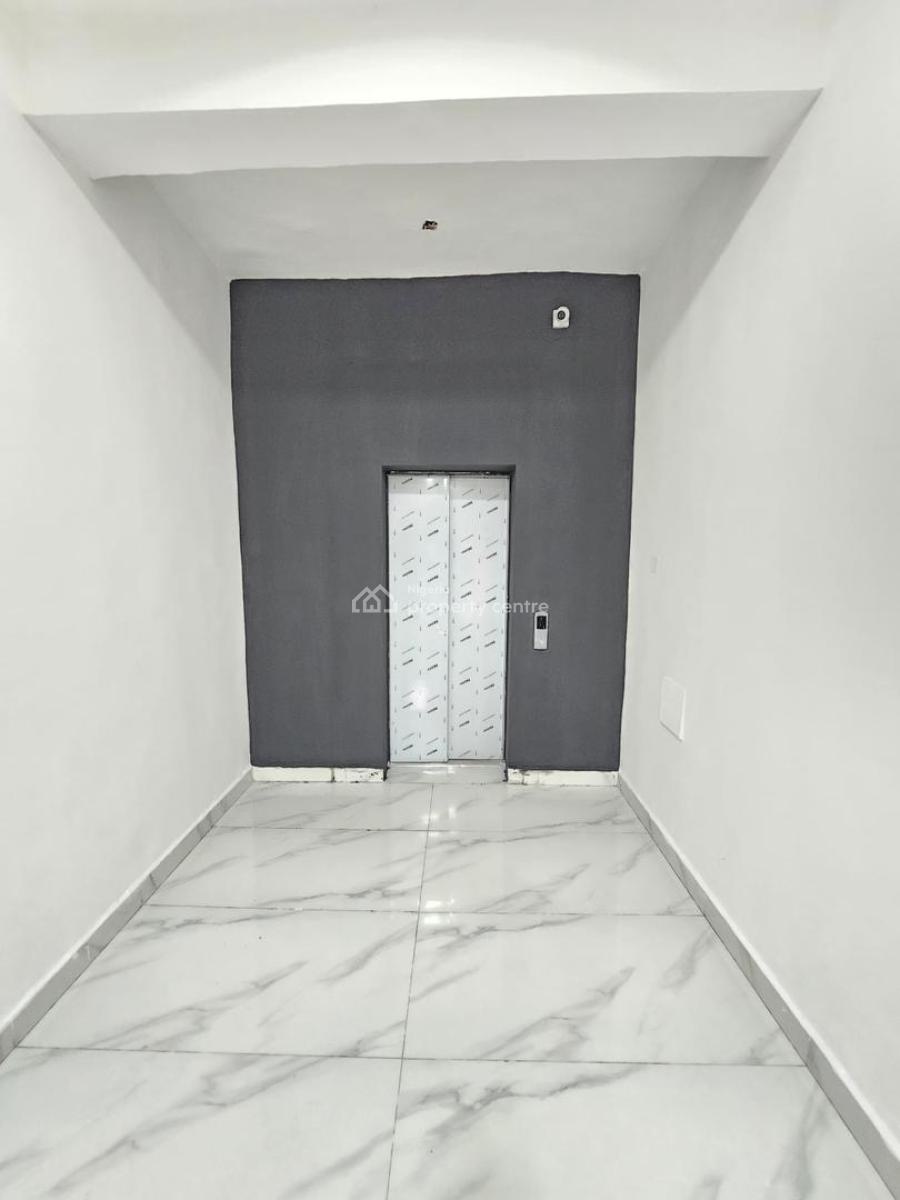 Luxury Spacious 1 Bedroom Apartment with Elevator, Ologolo, Lekki, Lagos, Flat / Apartment for Sale