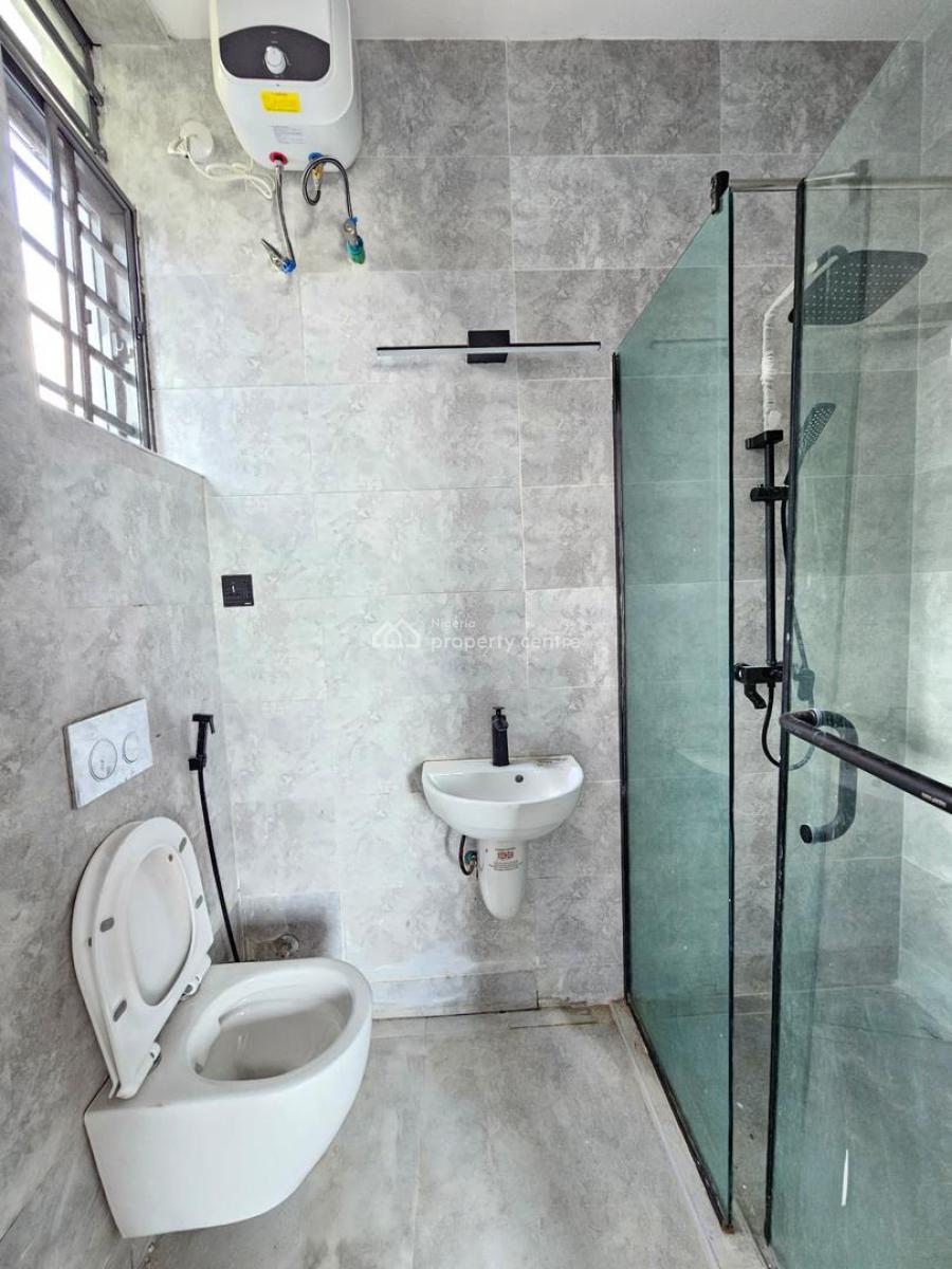 Luxury Spacious 1 Bedroom Apartment with Elevator, Ologolo, Lekki, Lagos, Flat / Apartment for Sale