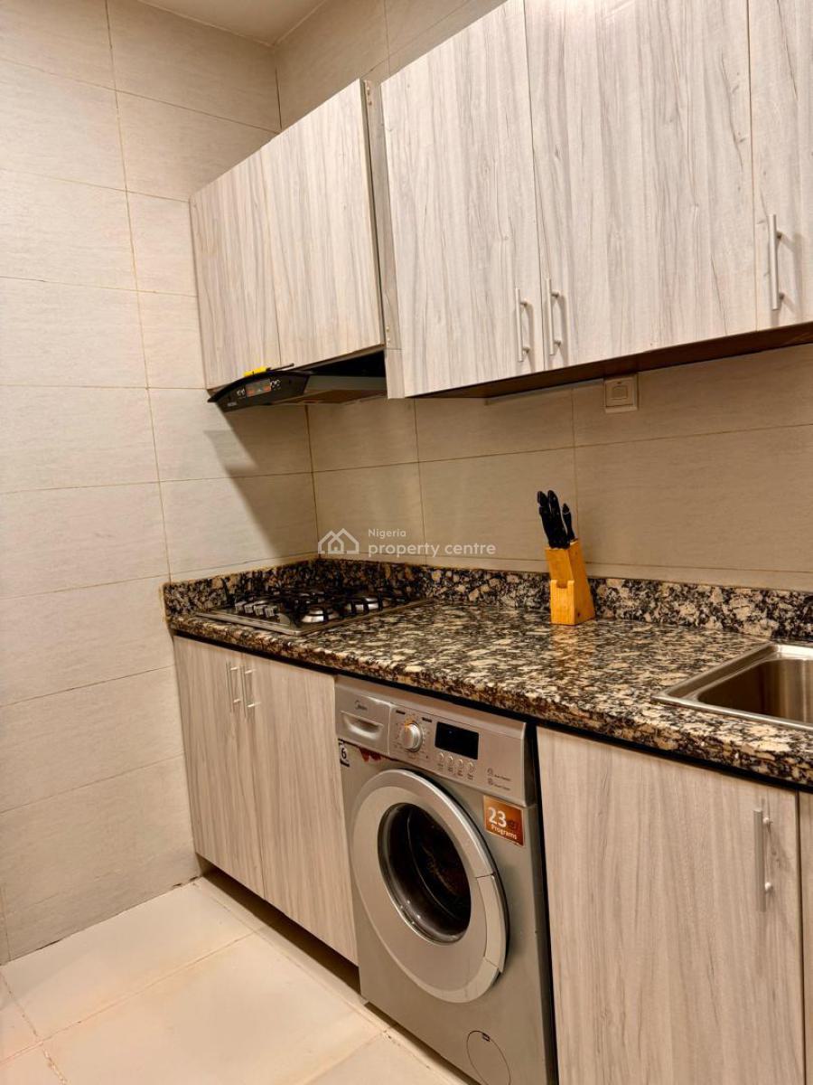 2 Bedrooms Ensuite Apartment., Olubunmi Owa Street, Admiralty Way., Lekki Phase 1, Lekki, Lagos, Flat / Apartment Short Let