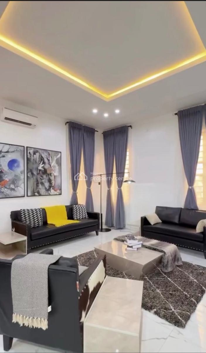 Luxury 4 Bedroom Self Compound Duplex with Ps5 and Snooker Board, Behind Emmanuel The Savior Catholic Church, Off High Court Road, Asaba, Delta, House Short Let