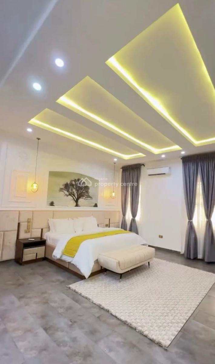 Luxury 4 Bedroom Self Compound Duplex with Ps5 and Snooker Board, Behind Emmanuel The Savior Catholic Church, Off High Court Road, Asaba, Delta, House Short Let