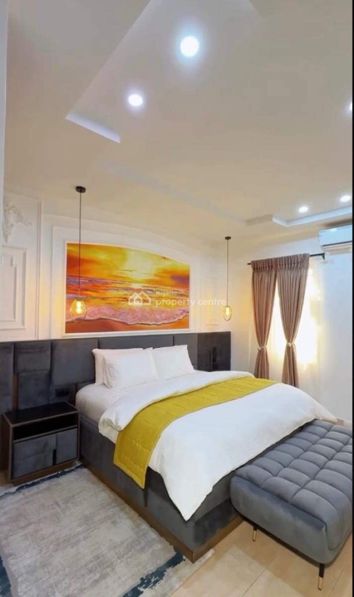 Luxury 4 Bedroom Self Compound Duplex with Ps5 and Snooker Board, Behind Emmanuel The Savior Catholic Church, Off High Court Road, Asaba, Delta, House Short Let