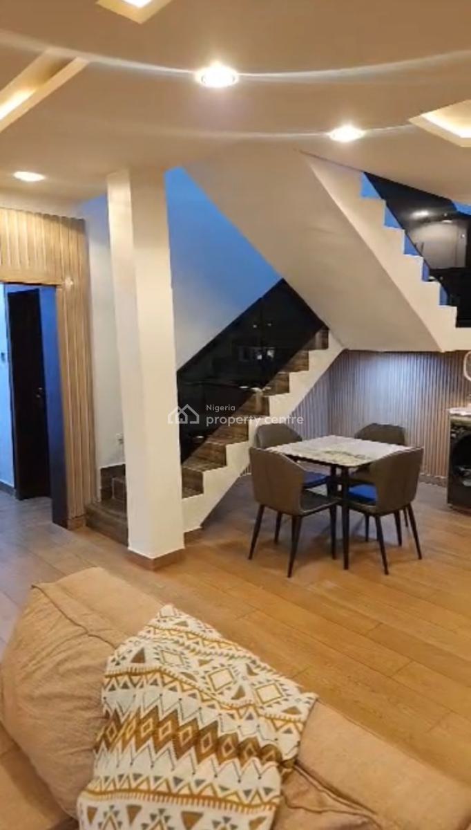 3 Bedroom Terrace En-suite Duplex with Gym and Ps5, Okpanam Road, Asaba, Delta, Flat / Apartment Short Let