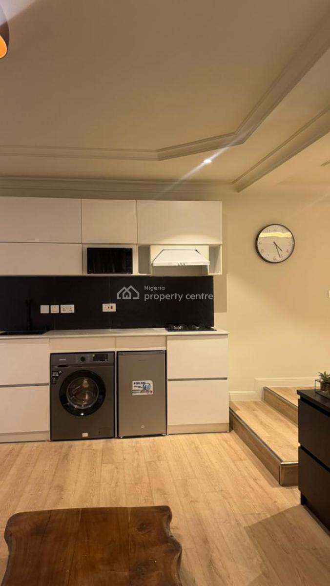 Luxury 1 Bedroom Pent Apartment, Qmb Mart, Ikate Elegushi, Lekki, Lagos, Mini Flat (room and Parlour) Short Let