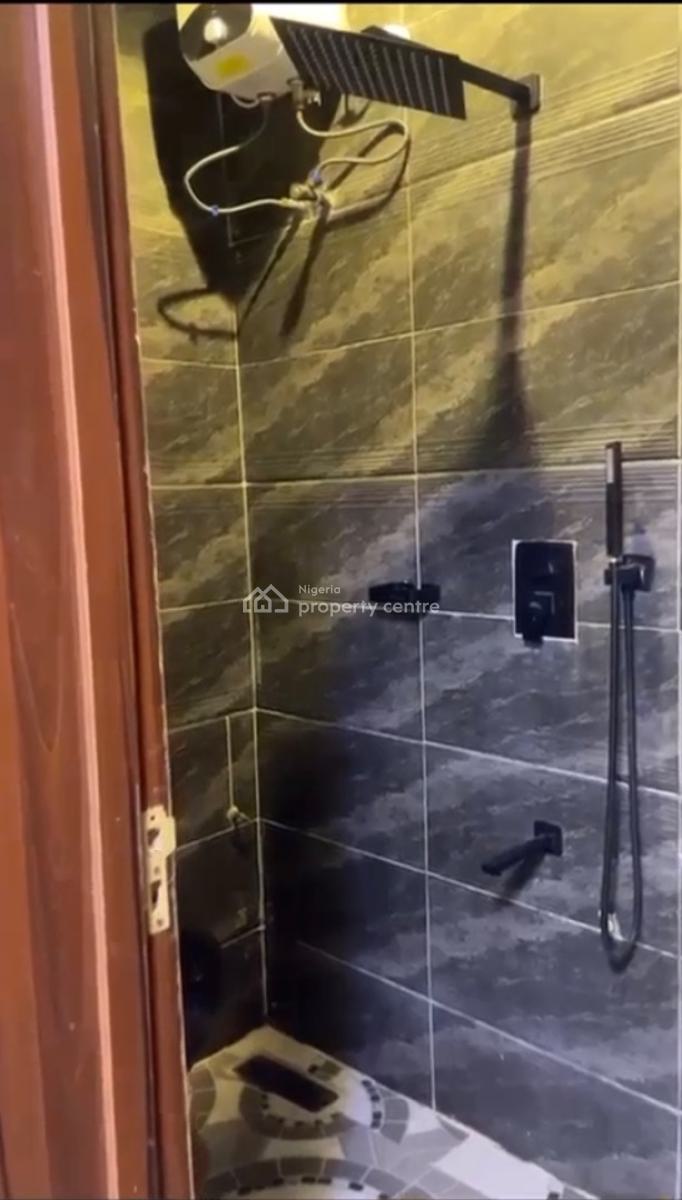 Cozy 2 Bedroom Apartment, Okpanam Road, Asaba, Delta, Flat / Apartment Short Let