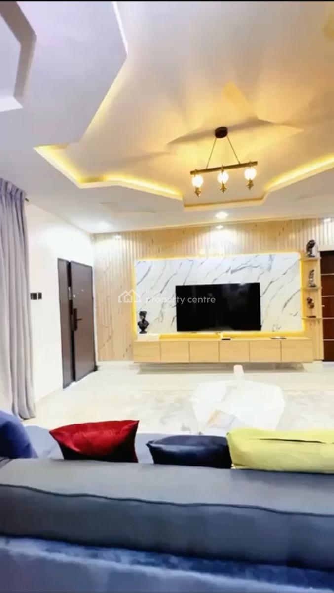 Beautiful 2 Bedroom Apartment, Okpanam Road, Asaba, Delta, Flat / Apartment Short Let