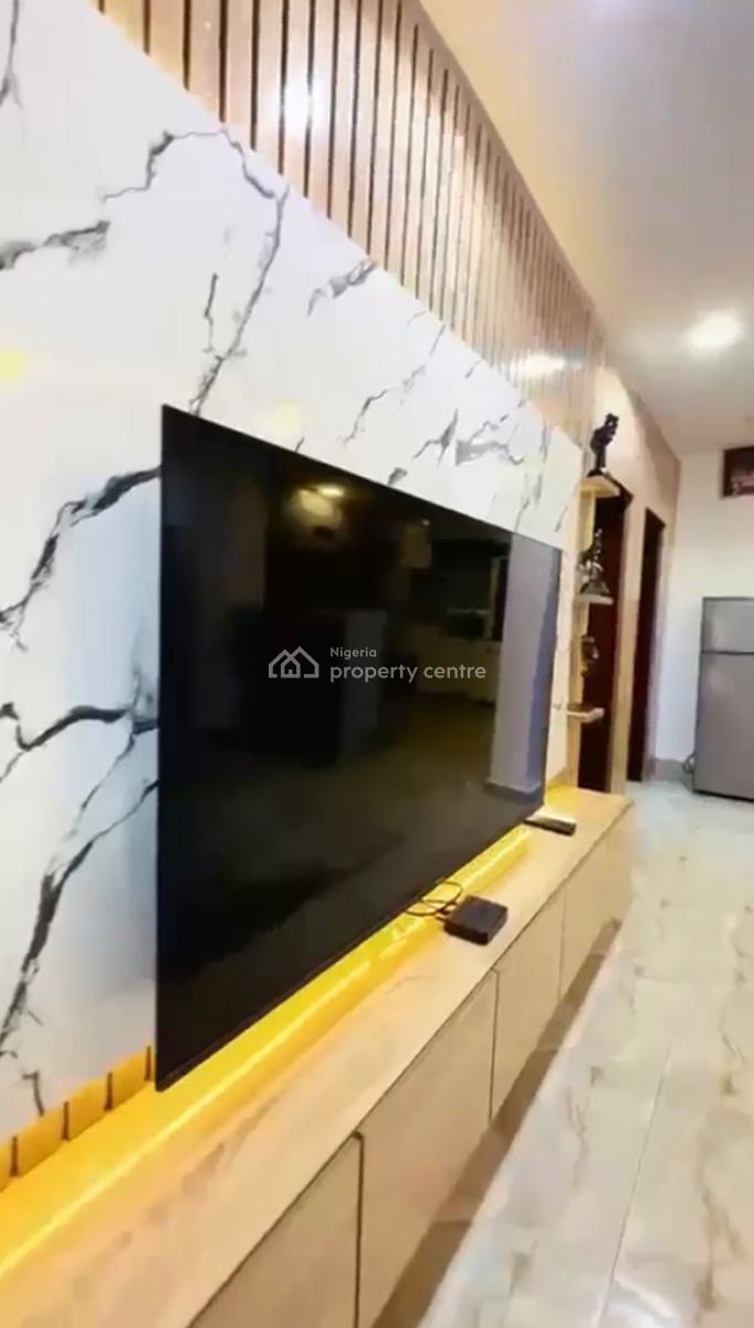 Beautiful 2 Bedroom Apartment, Okpanam Road, Asaba, Delta, Flat / Apartment Short Let