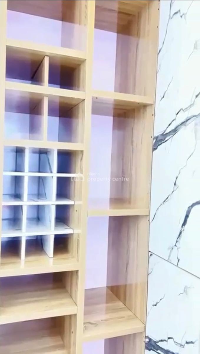 Beautiful 2 Bedroom Apartment, Okpanam Road, Asaba, Delta, Flat / Apartment Short Let