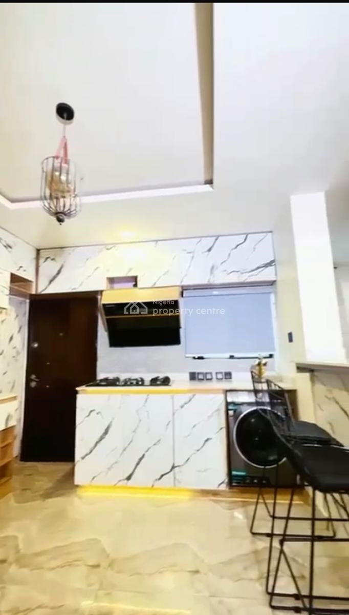 Beautiful 2 Bedroom Apartment, Okpanam Road, Asaba, Delta, Flat / Apartment Short Let