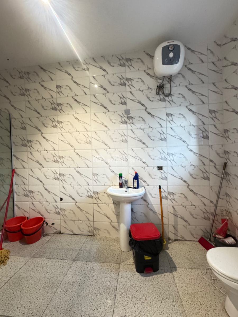 Ditress Massive 4_ Bedroom Semi_detached Duplex Bq in a Self Compound, Orchid Road Lekki Lagos State, Lekki, Lagos, Semi-detached Duplex for Sale