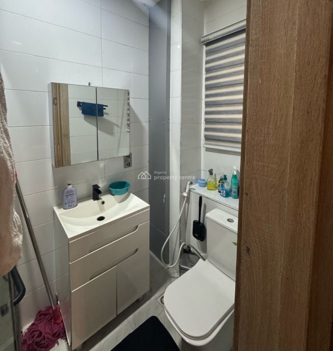 Furnished 2 Bedroom Apartment with Solar Gud for Commercial Purposes, Ikate Lekki Lagos State, Lekki, Lagos, Flat / Apartment for Rent