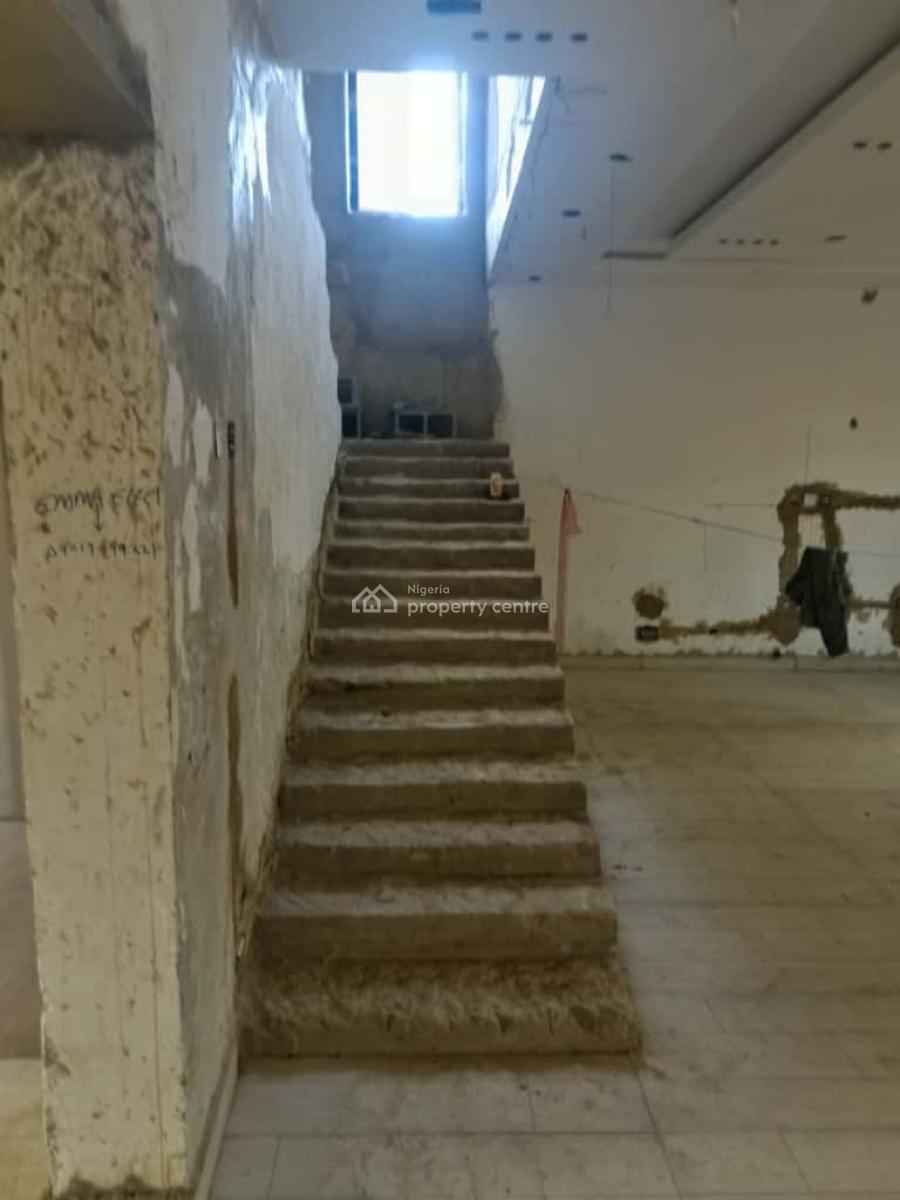 3-bedroom Smart Duplex with Pool & Cinema -- Lugbe, Abuja, Lugbe, Lugbe District, Abuja, Detached Duplex for Sale