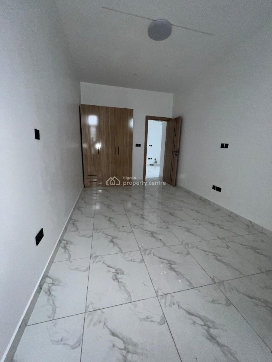 Lovely 2 Bedroom Apartment with Swimming Pool and Gym, Ologolo, Lekki, Lagos, Flat / Apartment for Sale