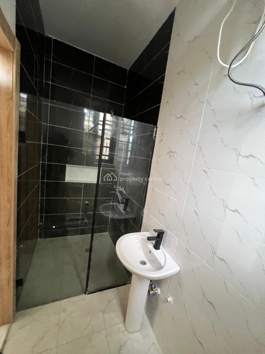 Lovely 2 Bedroom Apartment with Swimming Pool and Gym, Ologolo, Lekki, Lagos, Flat / Apartment for Sale